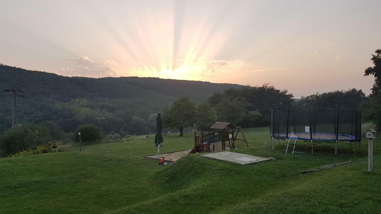 Palos Resort 잘레크세니 외부 사진